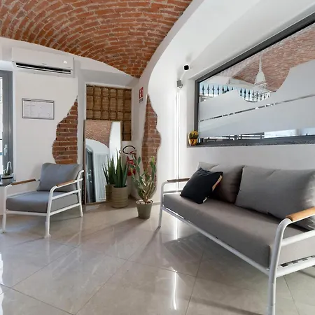 Affitta 3* Novara